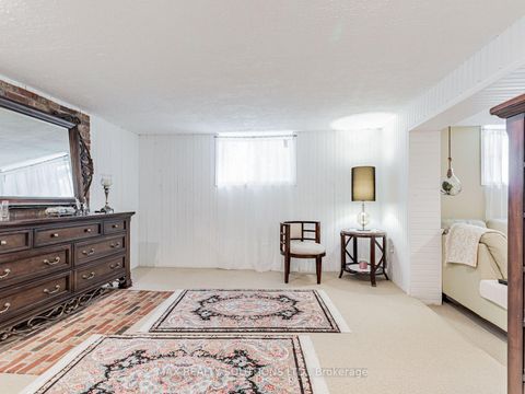 Photo 25 at 162 Beechwood Avenue, York Mills, Toronto