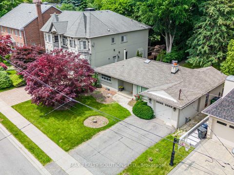 Photo 30 at 162 Beechwood Avenue, York Mills, Toronto