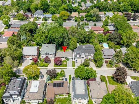 Photo 37 at 162 Beechwood Avenue, York Mills, Toronto