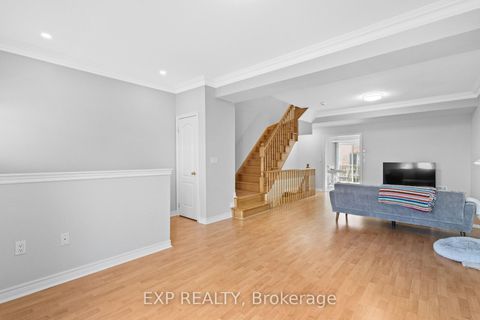 Photo 18 at 90 - 9133 Bayview Avenue, Doncrest, Richmond Hill