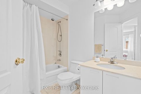 Photo 30 at 90 - 9133 Bayview Avenue, Doncrest, Richmond Hill