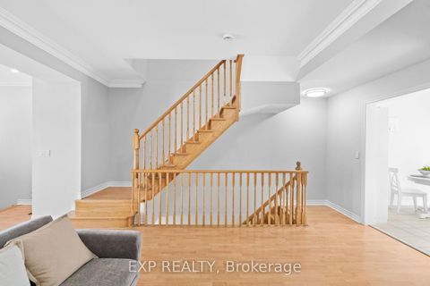 Photo 32 at 90 - 9133 Bayview Avenue, Doncrest, Richmond Hill