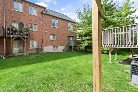 Photo 41 at 90 - 9133 Bayview Avenue, Doncrest, Richmond Hill