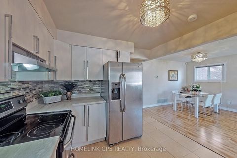 Photo 10 at 267 Elgin Mills Road W, Mill Pond, Richmond Hill