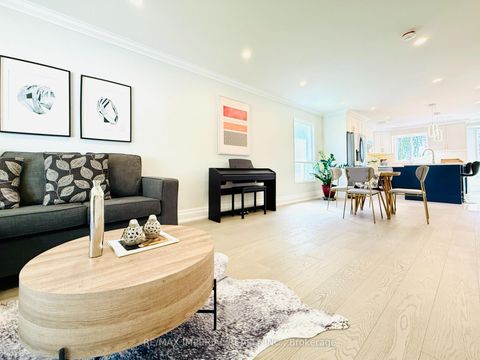 Photo 1 at 2128 Mayflower Boulevard, RO River Oaks, Oakville