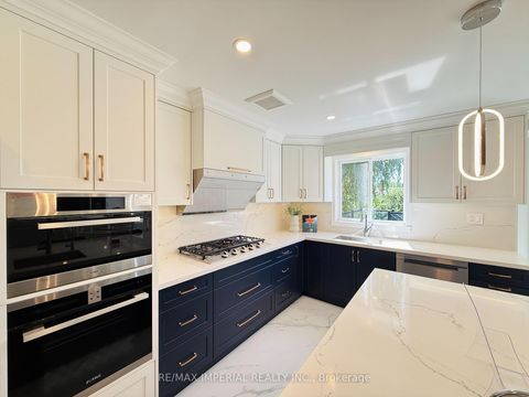 Photo 5 at 2128 Mayflower Boulevard, RO River Oaks, Oakville