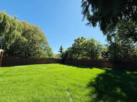 Photo 36 at 2128 Mayflower Boulevard, RO River Oaks, Oakville