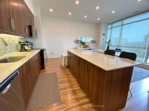 Photo 5 at 1402 - 5101 Dundas Street W, City Centre West, Toronto