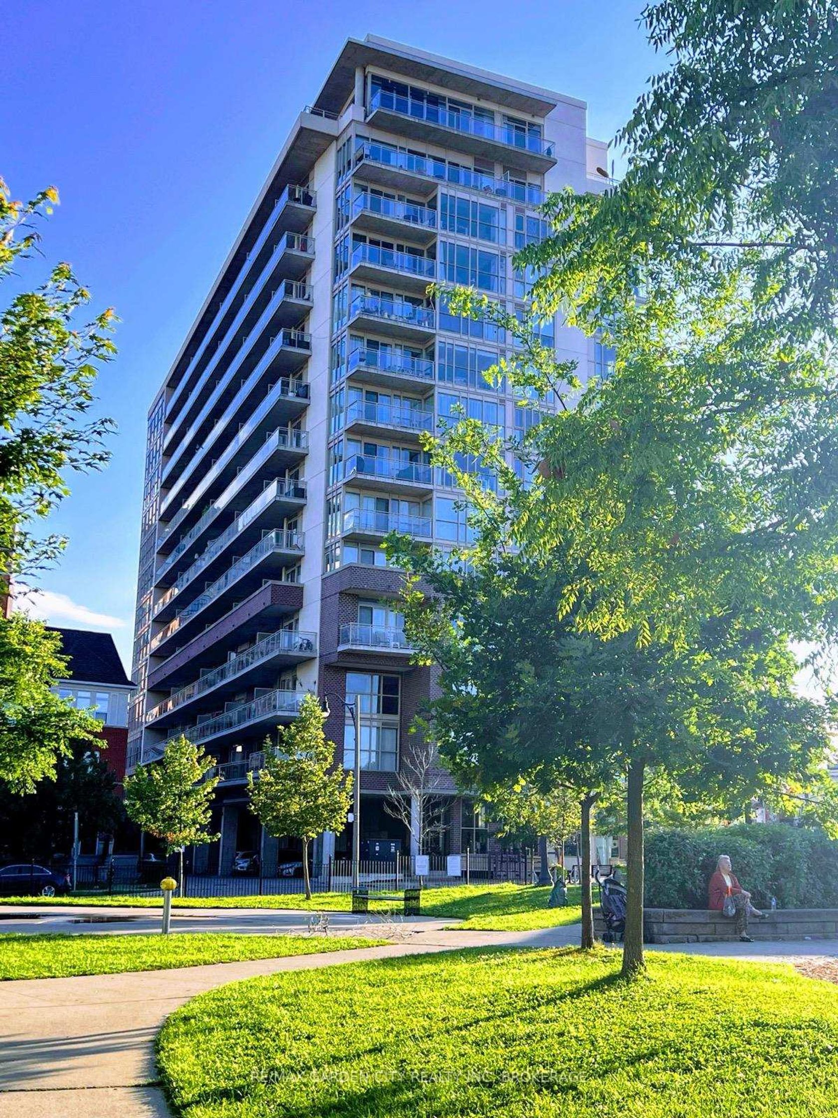 1402 - 5101 Dundas Street W, City Centre West, Toronto 
