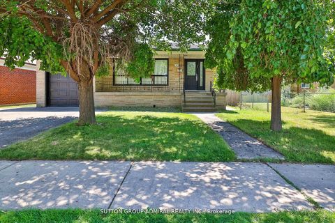 Photo 1 at 161 Ranee Avenue, Lawrence, Toronto