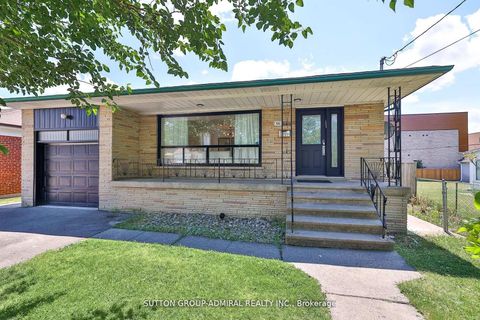 Photo 2 at 161 Ranee Avenue, Lawrence, Toronto