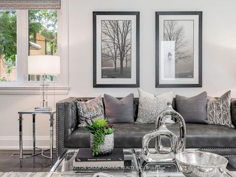 Photo 15 at 11 Frontenac Avenue, Nortown, Toronto