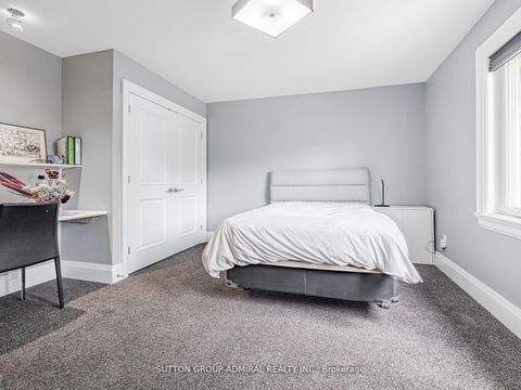 Photo 29 at 11 Frontenac Avenue, Nortown, Toronto
