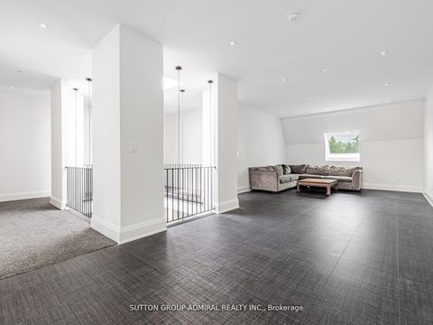 Photo 32 at 11 Frontenac Avenue, Nortown, Toronto