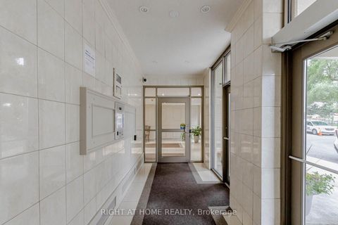 Photo 2 at 707 - 3311 Kingston Road, Scarborough Village, Toronto