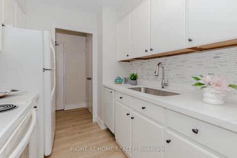 Photo 9 at 707 - 3311 Kingston Road, Scarborough Village, Toronto