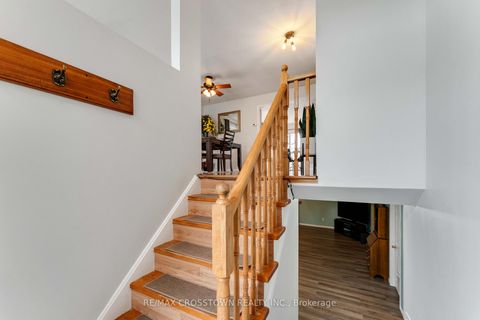 Photo 4 at 36 Leslie Avenue, Holly, Barrie