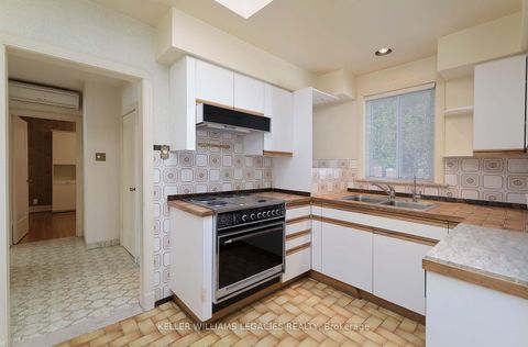 Photo 6 at 540 Atlas Avenue, Oakwood Village, Toronto