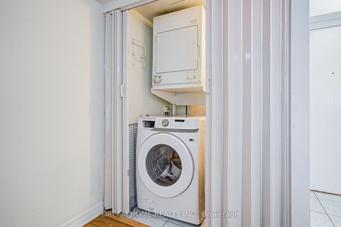 Photo 22 at 1531 - 68 CORPORATE Drive, Woburn, Toronto