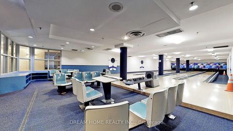 Photo 33 at 1531 - 68 CORPORATE Drive, Woburn, Toronto