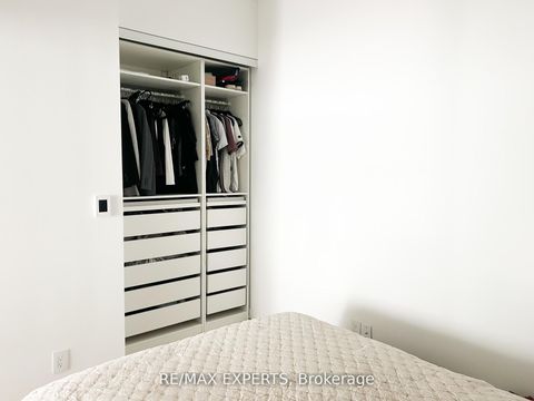 Photo 20 at TH05 - 9 Buttermill Avenue W, Concord, Vaughan