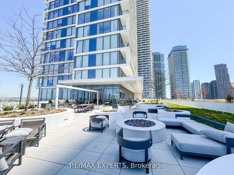 Photo 25 at TH05 - 9 Buttermill Avenue W, Concord, Vaughan