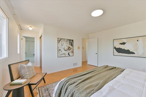 Photo 17 at 1 Goa Court, Alderwood, Toronto