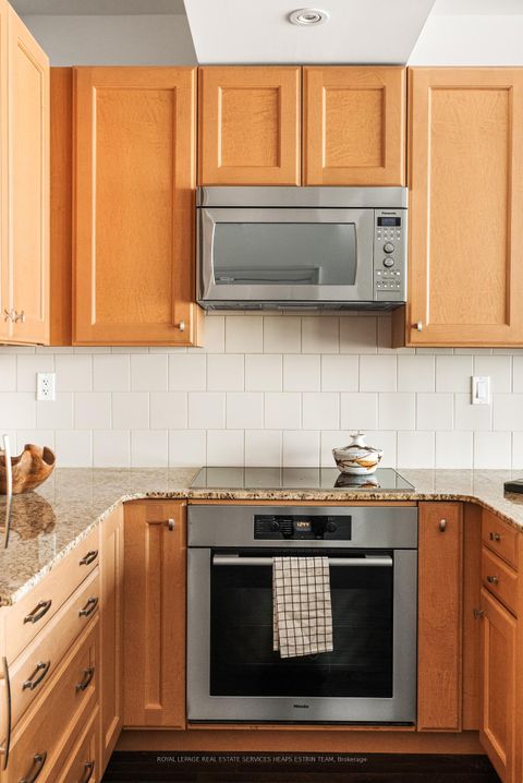 Photo 9 at 613 - 1 Bedford Road, Annex, Toronto Photo 9 at 613 - 1 Bedford Road, Annex, Toronto