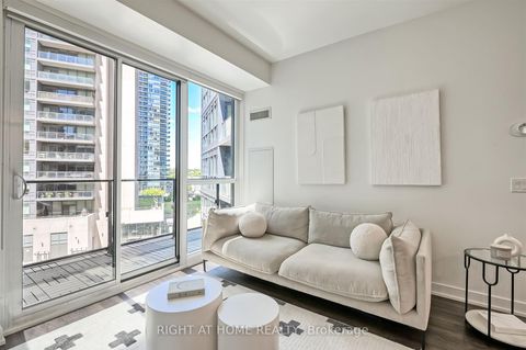 Photo 11 at 620 - 10 Park Lawn Road, Mimico, Toronto