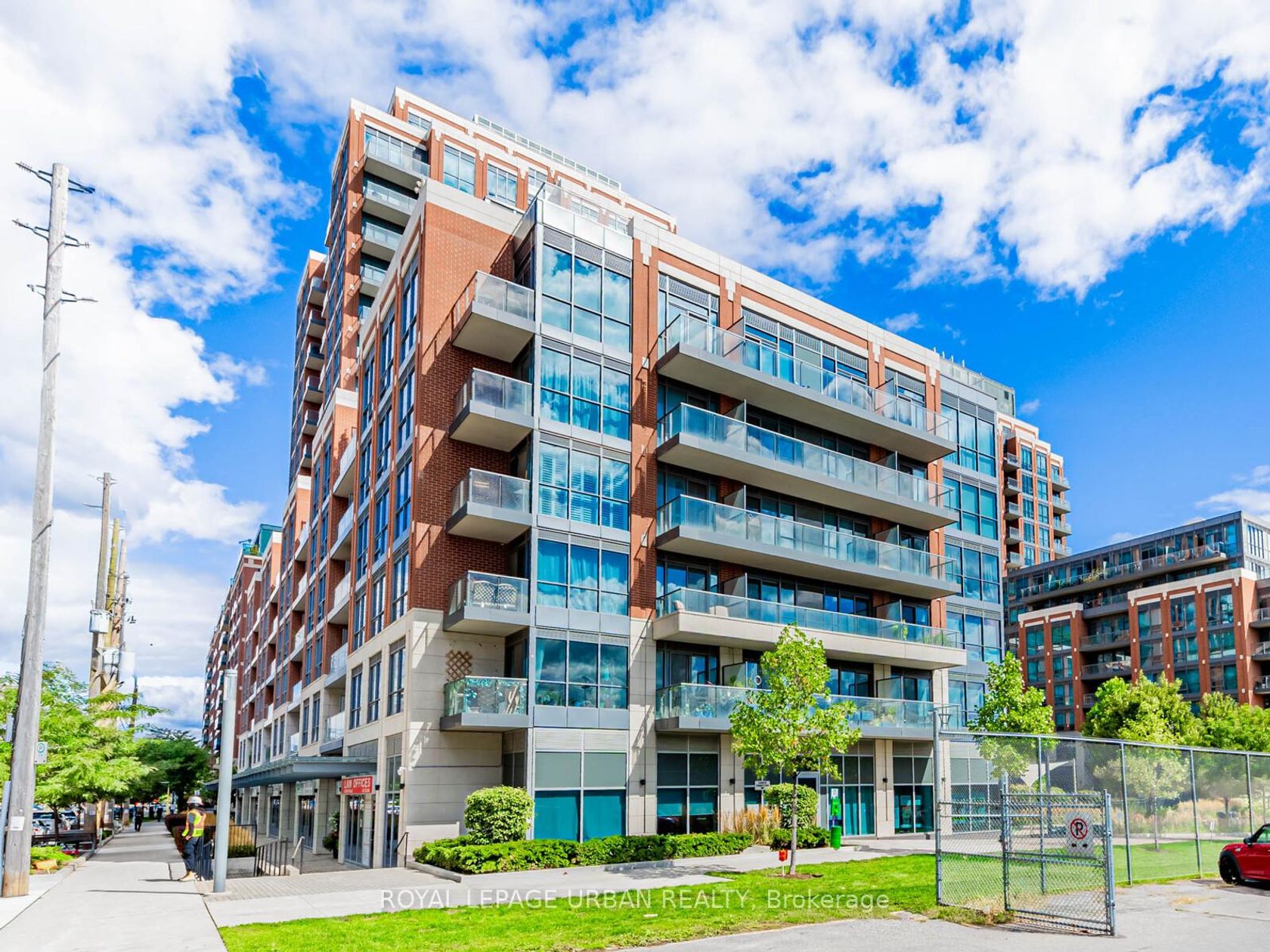 541 - 31 Tippett Road, Clanton Park, Toronto 