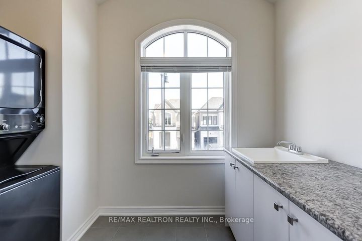 Photo 16 at 44 Brent Stephens Way, Northwest Brampton, Brampton