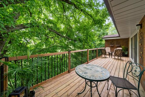 Photo 15 at 9 Audubon Court, Westgate, Toronto