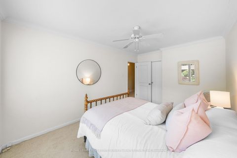 Photo 25 at 9 Audubon Court, Westgate, Toronto