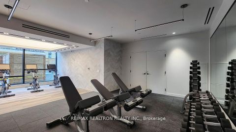 Photo 11 at 510 - 127 Broadway Avenue, Mount Pleasant West, Toronto