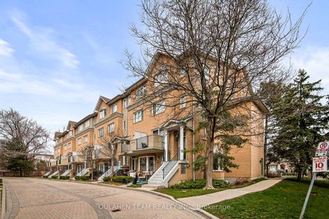 Photo 1 at 1306 - 28 Sommerset Way, Willowdale East, Toronto