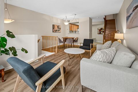 Photo 7 at 1306 - 28 Sommerset Way, Willowdale East, Toronto