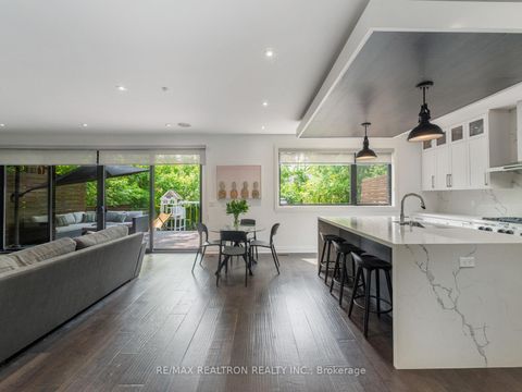 Photo 6 at 41 Invermay Avenue, Clanton Park, Toronto