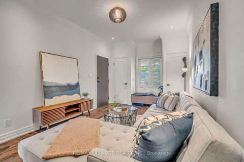 Photo 3 at 963 Lansdowne Avenue, Junction, Toronto