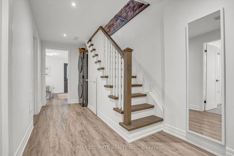 Photo 15 at 963 Lansdowne Avenue, Junction, Toronto