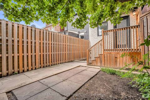 Photo 26 at 963 Lansdowne Avenue, Junction, Toronto