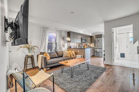 Photo 28 at 963 Lansdowne Avenue, Junction, Toronto