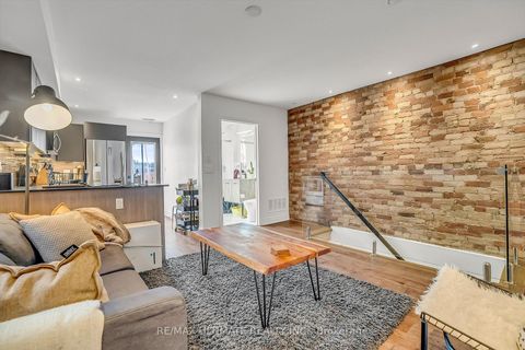 Photo 30 at 963 Lansdowne Avenue, Junction, Toronto