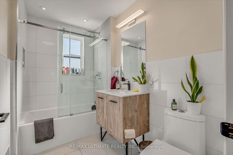 Photo 32 at 963 Lansdowne Avenue, Junction, Toronto