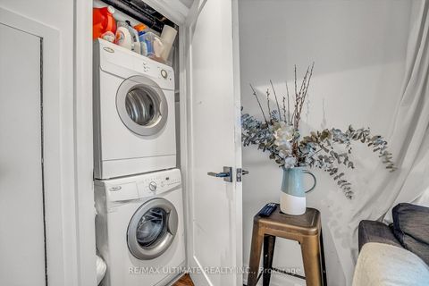 Photo 36 at 963 Lansdowne Avenue, Junction, Toronto
