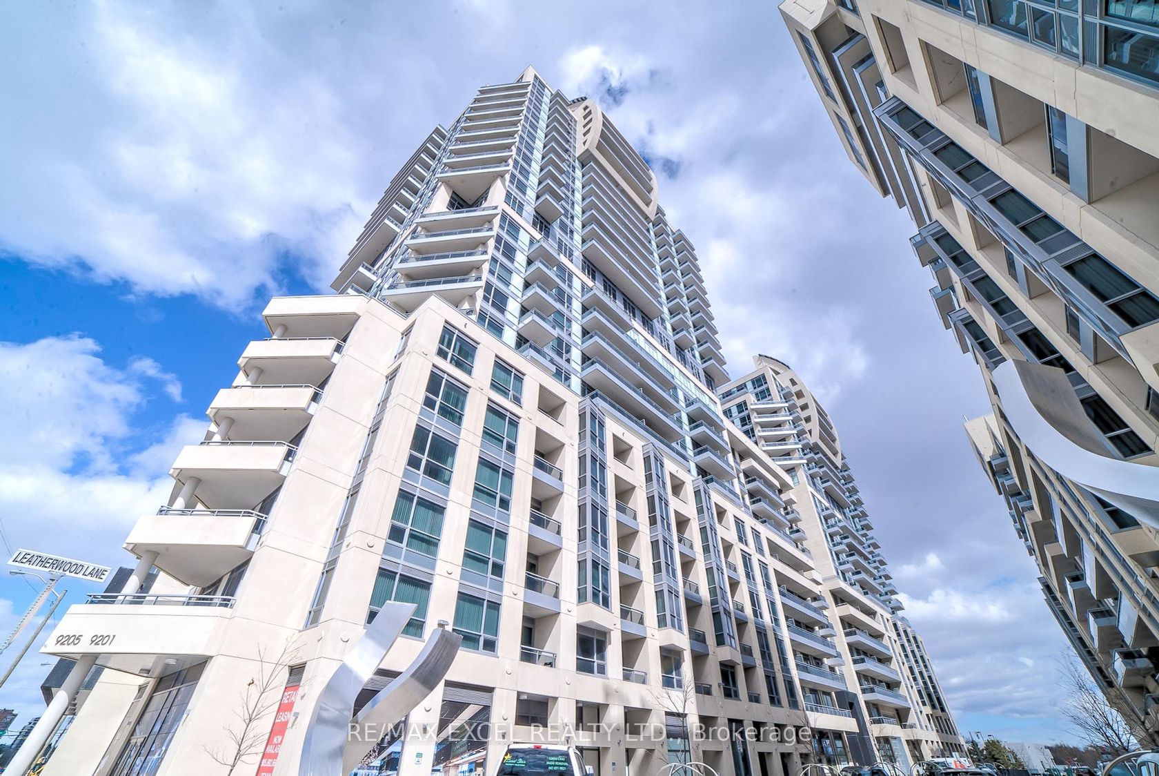 605 - 9191 Yonge Street, Langstaff, Richmond Hill 