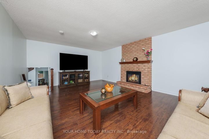 Photo 12 at 18 Alabaster Drive, Brampton North, Brampton