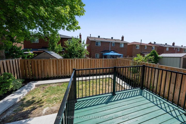 Photo 26 at 18 Alabaster Drive, Brampton North, Brampton