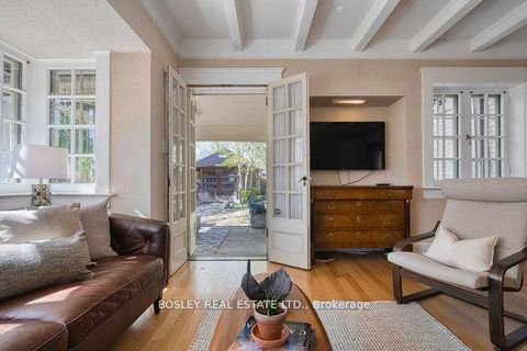 Photo 11 at 40 Castle Frank Crescent, Moore Park, Toronto