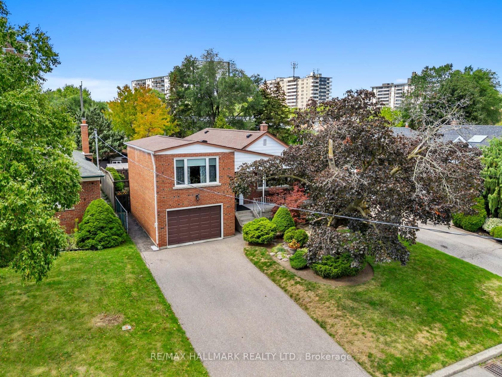60 Greylawn Crescent, Maryvale, Toronto 