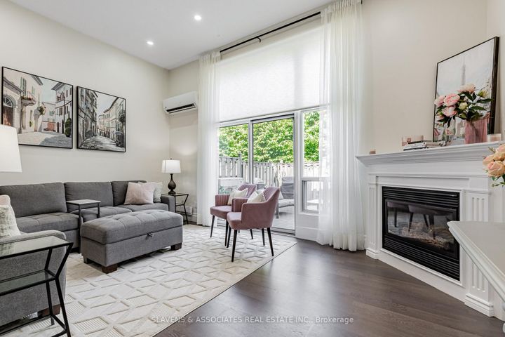 Photo 3 at 54 - 141 Clark Avenue, Thornhill, Markham